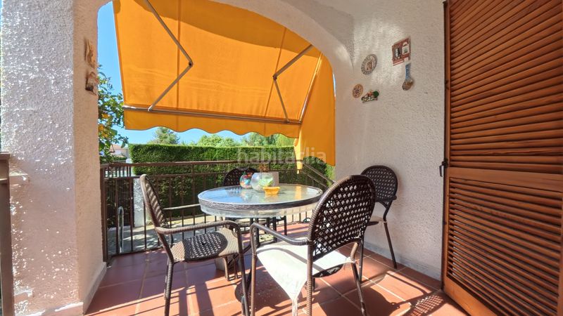 Foto 6f2f0697-5fc2-4beb-ac2d-a354796518b0. Casa adossada amb xemeneia aparcament piscina a Cunit residencial Cunit