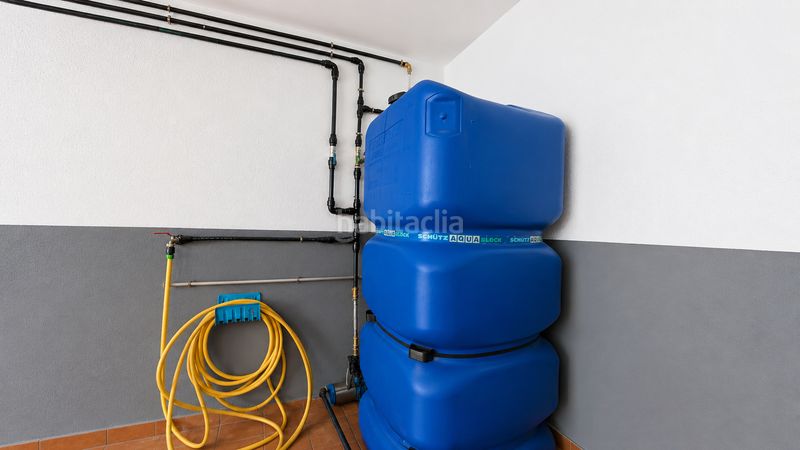 Foto 2a02f79b-46b3-4fb6-9585-6a5af4d0eead. Casa amb xemeneia aparcament a Cunit residencial Cunit