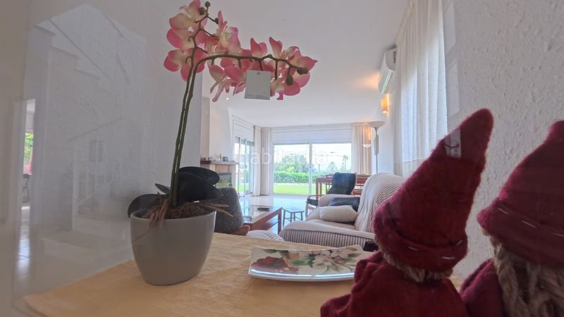 Foto 80557f74-24d9-4451-ab77-ddbdea8a73b7. Casa amb xemeneia aparcament a Cunit residencial Cunit
