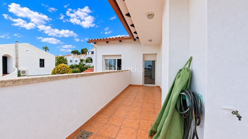 Foto aca56275-ab93-4ae5-8c1d-4b042cb01d22. Casa amb xemeneia aparcament a Cunit residencial Cunit