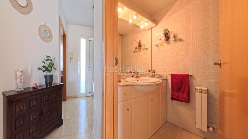 Foto ba36304a-84ed-499f-8a76-ca2e5da9d550. Casa adossada amb calefacció aparcament piscina a Cunit