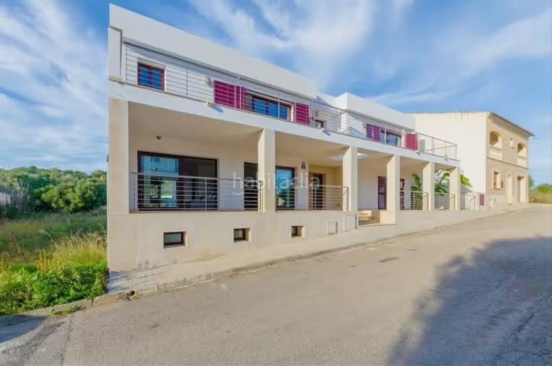 Foto 6867a661-1ca1-4a37-82e9-ea23bde40d90. House with heating pool in Felanitx poble Felanitx