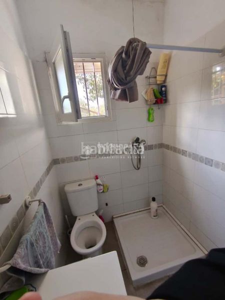 Foto c37becb8-518d-4bc1-8e99-c4abe48f83b2. Masia a pedanías de Badajoz Badajoz