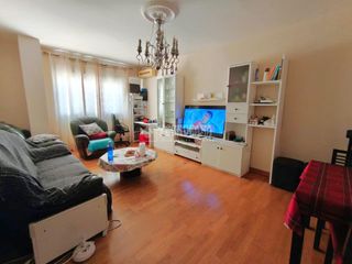 Pis a La Estación. Piso en venta en badajoz