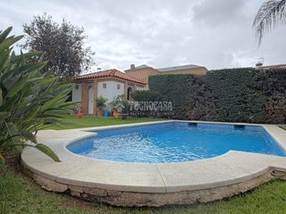 House in Avenida Elvas. Casa en venta en badajoz