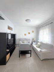 Casa aparellada a La Estaci&#243;n. Casa en venta en badajoz