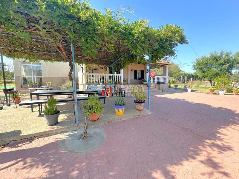 Foto 1ef78a0e-55ac-43ea-a089-15e5e77147f1. Masía casa rural en venta en Avenida Elvas Badajoz