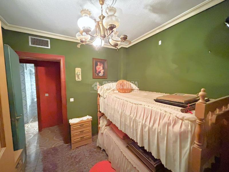 Foto 9cf8c51b-04c2-4638-859d-fe8bb5959048. Etagenwohnung in La Estación Badajoz