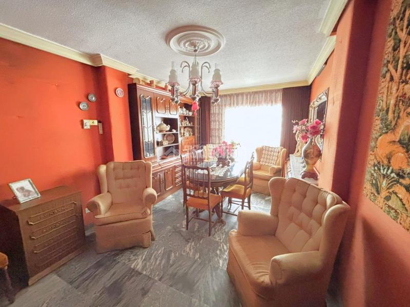 Foto d631ee61-c3b0-4a56-b9a4-6be5478cdf8f. Etagenwohnung in La Estación Badajoz