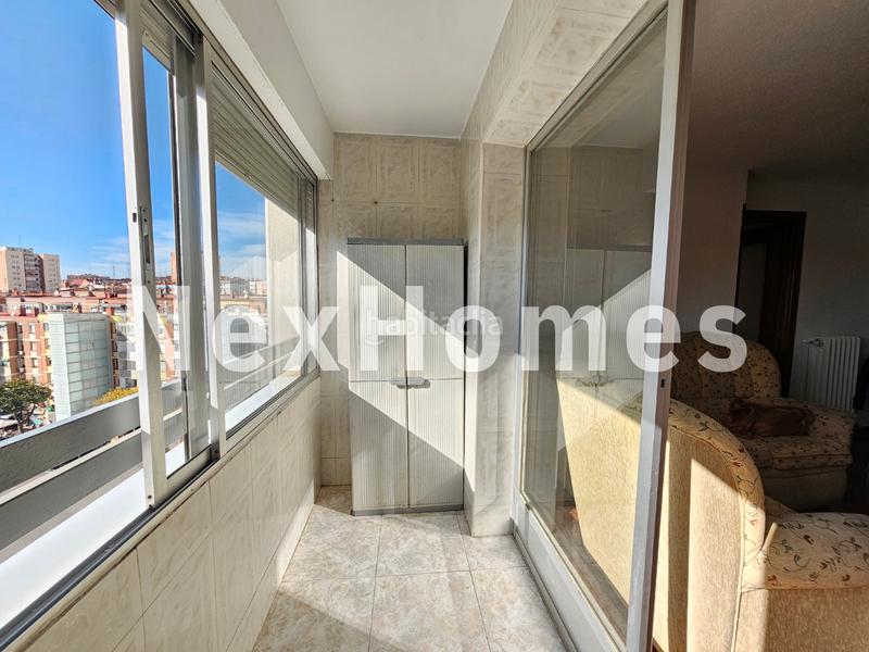 Foto 35b54bbc-9db1-4777-b34f-6eb4c64fe676. Piso  encantandor con mucha luz en Ventas Madrid