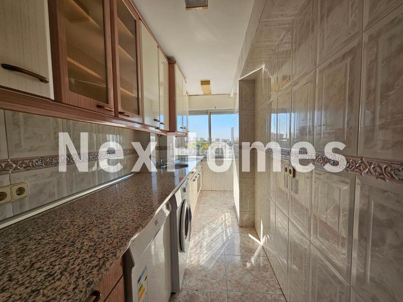 Foto 847ce721-5d78-43f4-8e22-44f9ed4275d7. Piso  encantandor con mucha luz en Ventas Madrid