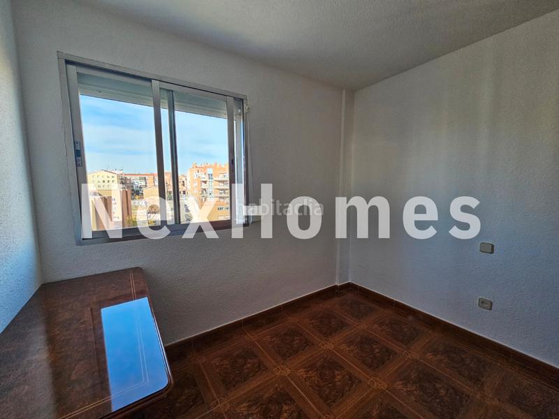 Foto c8a19f9b-2810-4c57-a910-c9b6fb6285ae. Piso  encantandor con mucha luz en Ventas Madrid