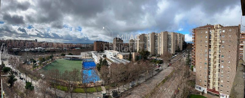 Foto 0c244306-2120-48de-ac5c-56d3b2eefe41. Piso en La Paz Madrid