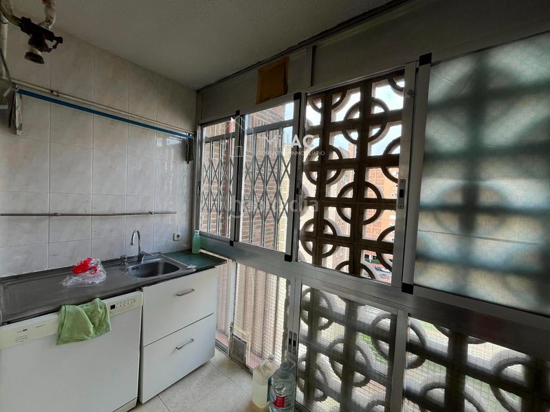 Foto 5bc1a145-59af-4636-9627-536316e59204. Piso en La Paz Madrid