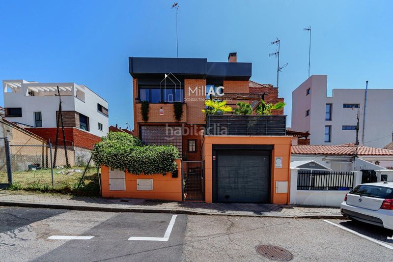 Foto e3d97a9b-31ff-451a-b5dd-c6a151484083. Casa adossada amb calefacció aparcament piscina a Madrid