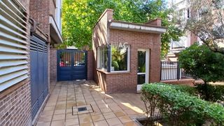 Affitto Appartamento  N/a. Piso de 2 dormitorios con piscina, garaje y trastero cerca a ple