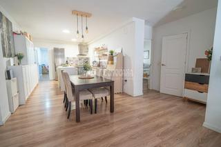Pis a Linarejos. Piso en venta en linares