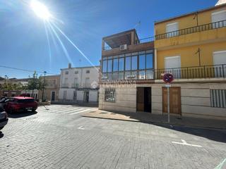 Casa aparellada a Begíjar. Casa en venta en begíjar