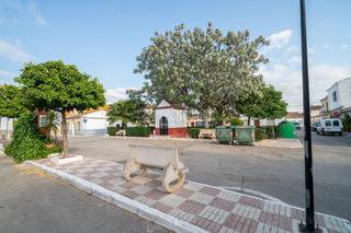 Casa aparellada a Torreblascopedro. Casa en venta en torreblascopedro