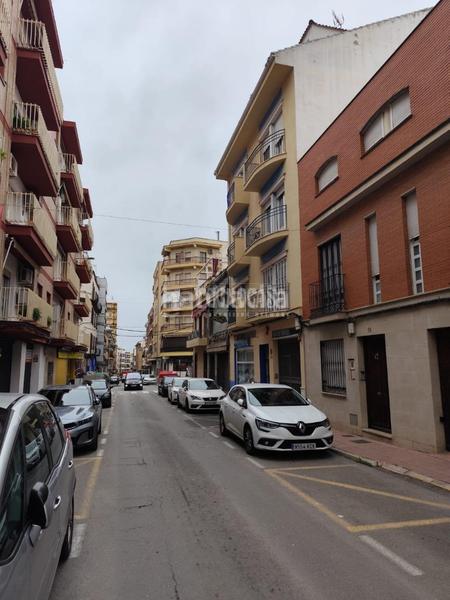 Foto b232ed88-e748-46a5-a0f0-9be846ddb01f. Casa pareada casa en venta en Centro ciudad Linares