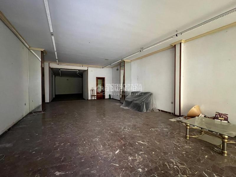 Foto d00b56e5-1eb8-45a1-8861-f721c006d7a8. Casa pareada casa en venta en Centro ciudad Linares