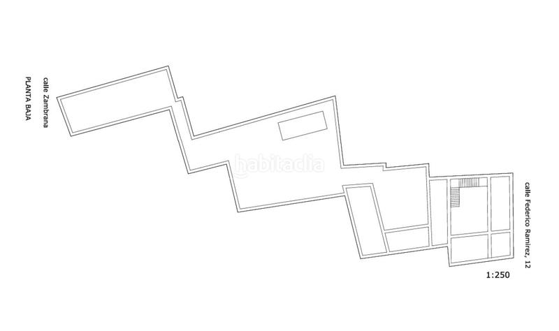 Foto f9d3ec30-52d4-4b98-8306-91e643138ae9. Towny house in Centro ciudad Linares