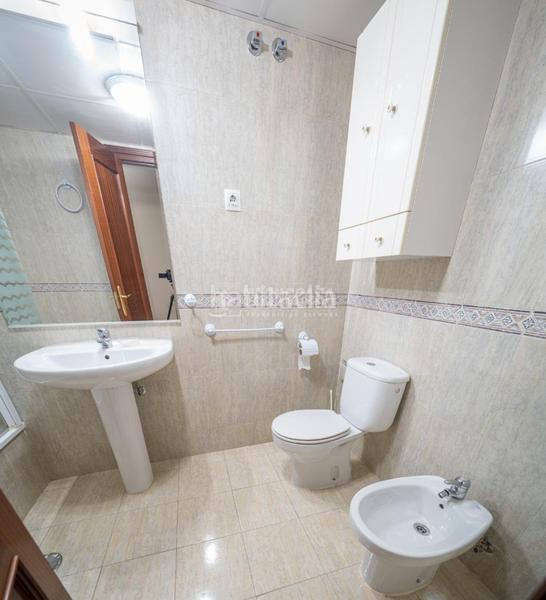 Foto 67ba98cf-ee41-407b-949c-303c92247205. Piso  en venta en Linarejos Linares