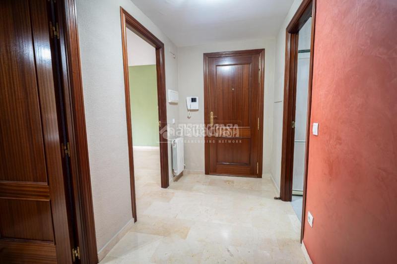 Foto eda43ce9-e909-4a1e-985a-4bc4623a015c. Piso  en venta en Linarejos Linares
