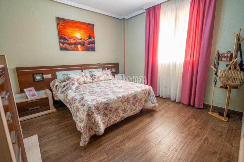 Foto 055666b5-791c-49ad-bb0e-f47e46f199c4. Appartement avec chauffage dans Linarejos Linares