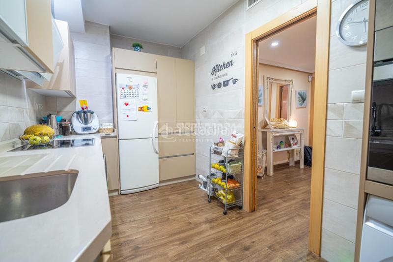 Foto 12526cf4-016f-45d0-add2-fac3110abd25. Appartement avec chauffage dans Linarejos Linares