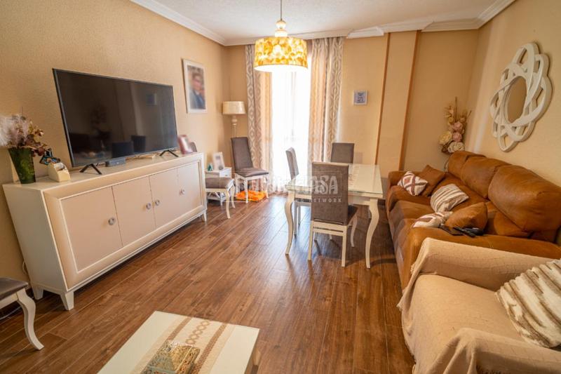 Foto e3085659-b384-4d8b-8955-e49cad69161b. Appartement avec chauffage dans Linarejos Linares