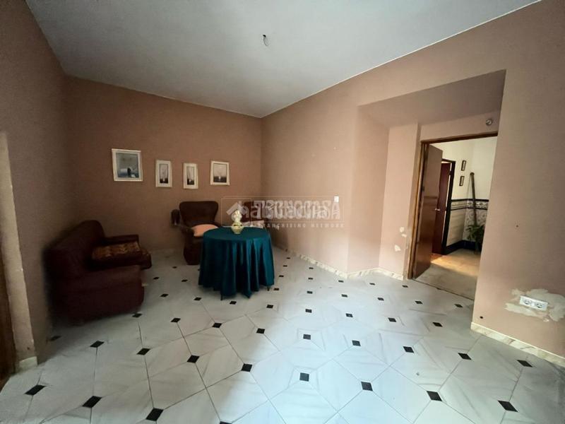 Foto 9a99f7a9-4503-4034-b787-18dc74150e98. Casa pareada casa en venta en Baeza