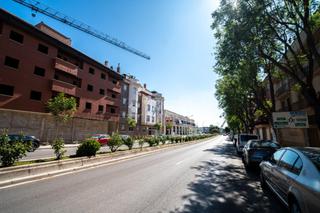 Pis a La Zarzuela - San José - Belén. Piso en venta en linares