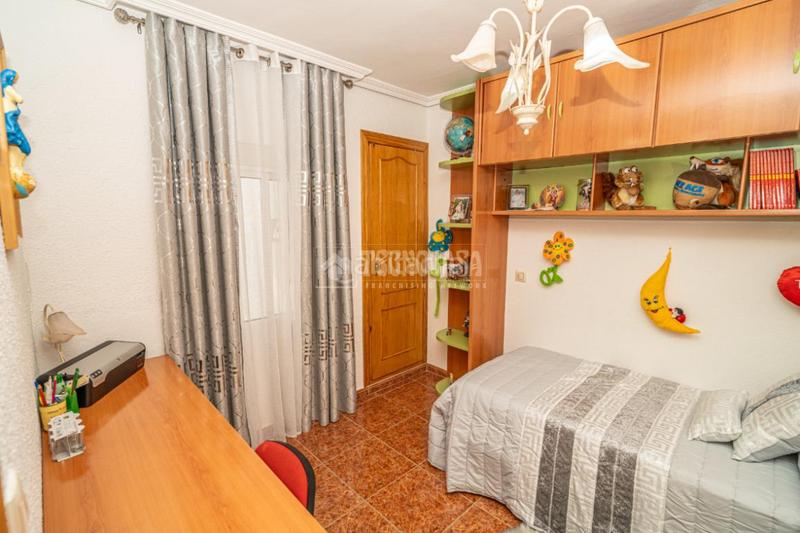 Foto 6b270408-019b-480a-b44e-31033cbd4392. Towny house in Bailén