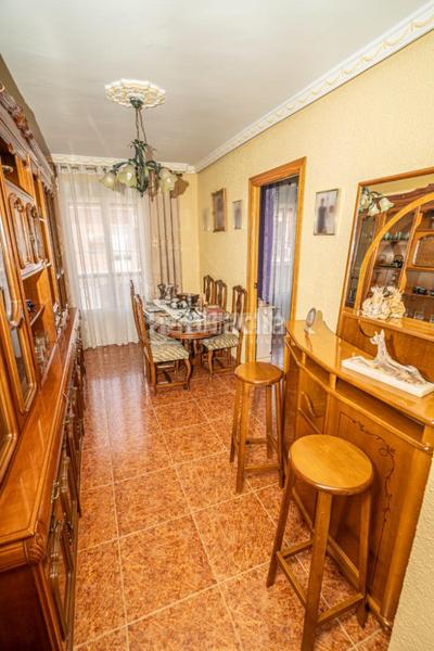 Foto a03b7c20-636b-4cc5-a40d-3c8e4a261fa0. Towny house in Bailén