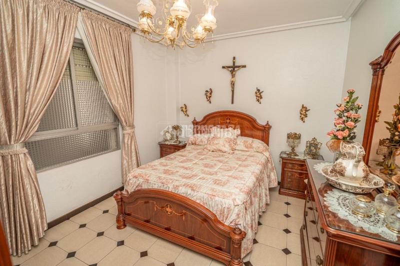 Foto 4e9cad20-fa02-48e3-88af-0afe95db1043. Piso  en venta en Linarejos Linares