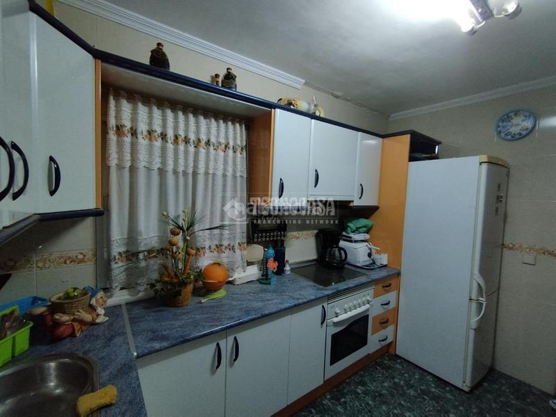 Foto ab2a8386-a29e-4ed4-a23a-767595b16ba9. Casa pareada casa en venta en Andújar