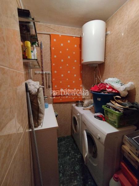 Foto cbf67b9f-422b-40d0-ab1d-eb497651d065. Casa pareada casa en venta en Andújar