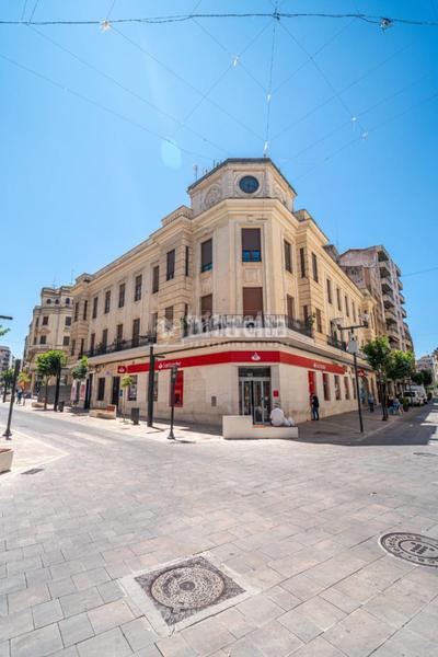 Foto 7cda3d28-d393-42b8-8a88-6208e05189da. Edificio  en venta en Centro ciudad Linares
