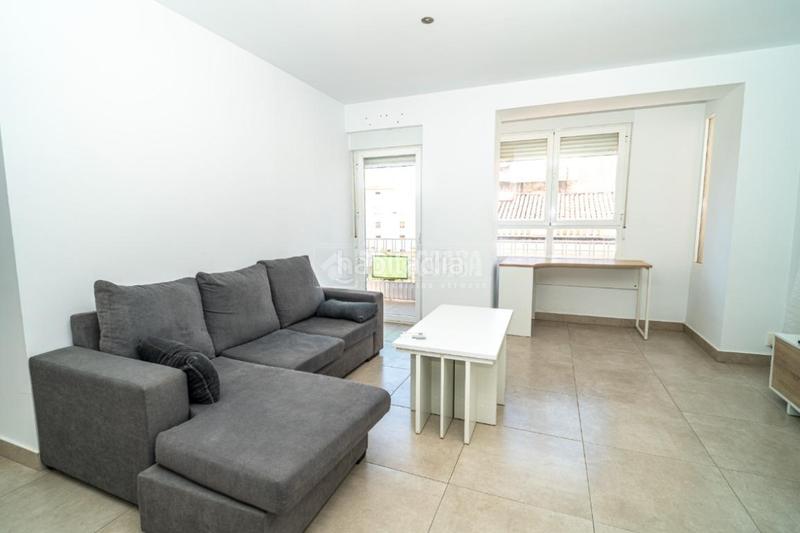 Foto aea1ec60-91a5-4c46-aadc-8e465de03cb8. Edificio  en venta en Centro ciudad Linares