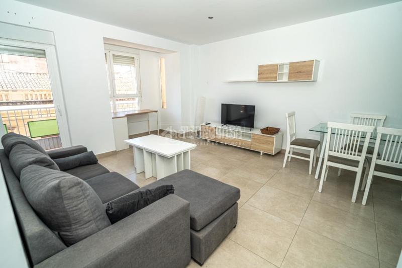 Foto b61abb30-d5d4-47c2-add2-1252b1a520a1. Edificio  en venta en Centro ciudad Linares