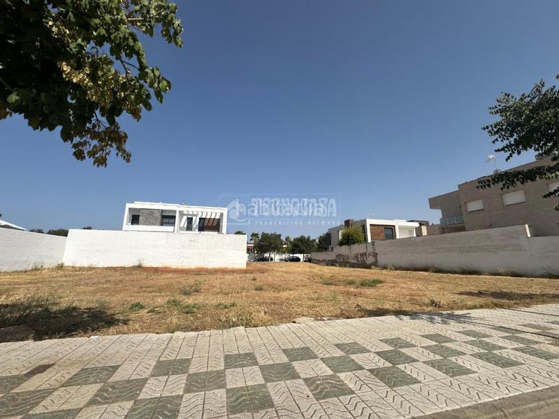 Foto f9a332a1-6dcb-4432-b079-18c5b6ddafa2. Terreno residenziale in Hospital Jaén
