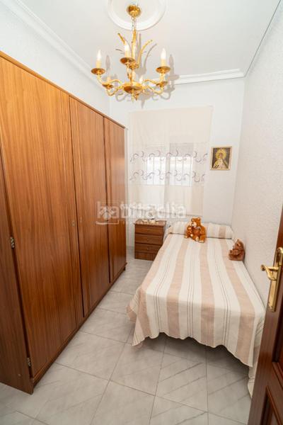 Foto 0e1ab4dd-c072-486d-817d-fa3eac30e436. Piso  en venta en Linarejos Linares