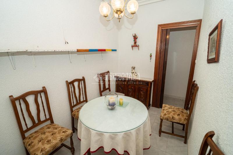 Foto b1a4f092-078b-49ff-95c2-bfd46f37493c. Piso  en venta en Linarejos Linares