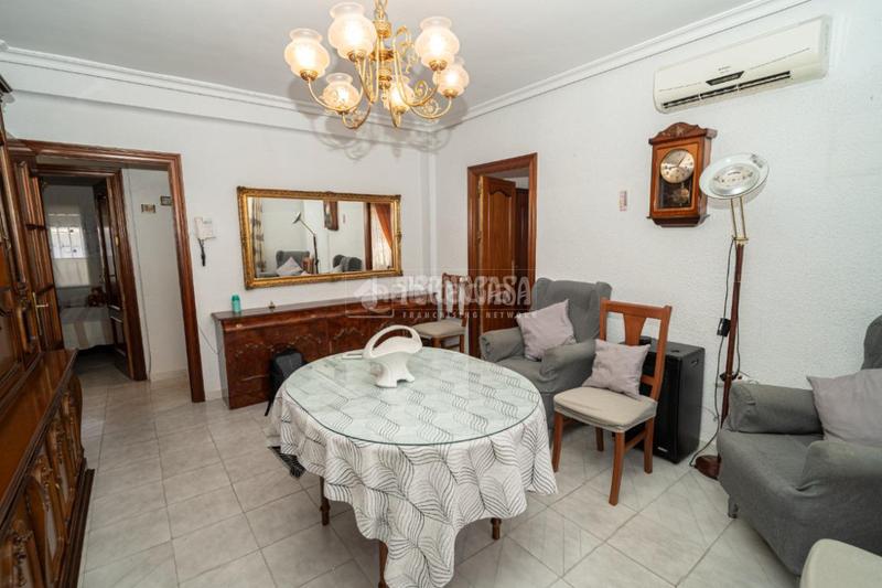 Foto eaaad2a0-9298-4779-95ec-f6b10e2b9315. Piso  en venta en Linarejos Linares