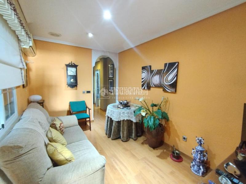 Foto 52b831cc-bb20-4934-ae33-079664a617f0. Piso  en venta en Andújar