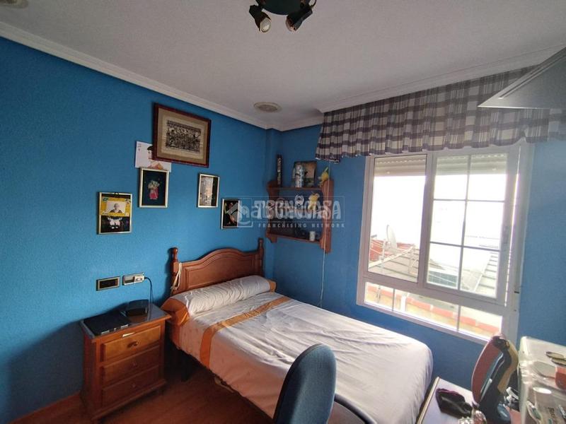 Foto f918b5f8-8434-4b81-a540-ebf0ade8e3a8. Piso  en venta en Andújar