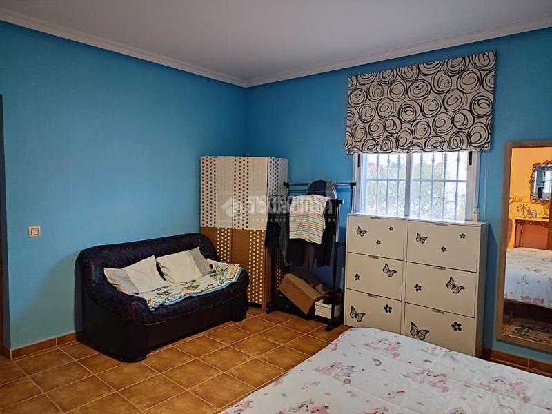 Foto 10e545c9-cfe1-44e3-80e4-b73a1140fec6. Bauernhof mit parking pool in Centro ciudad Linares