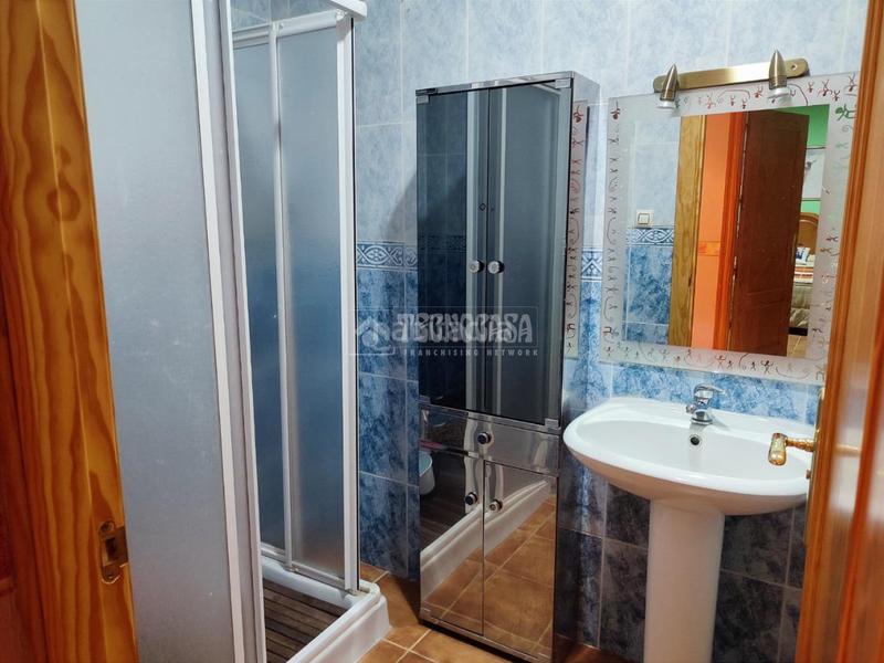 Foto 43f1dd42-f38d-4a4e-99c9-654fda8ae0a1. Bauernhof mit parking pool in Centro ciudad Linares