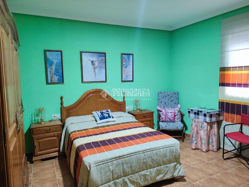 Foto 6bcf30ee-2496-4279-bd6e-e7892ffc2a56. Bauernhof mit parking pool in Centro ciudad Linares